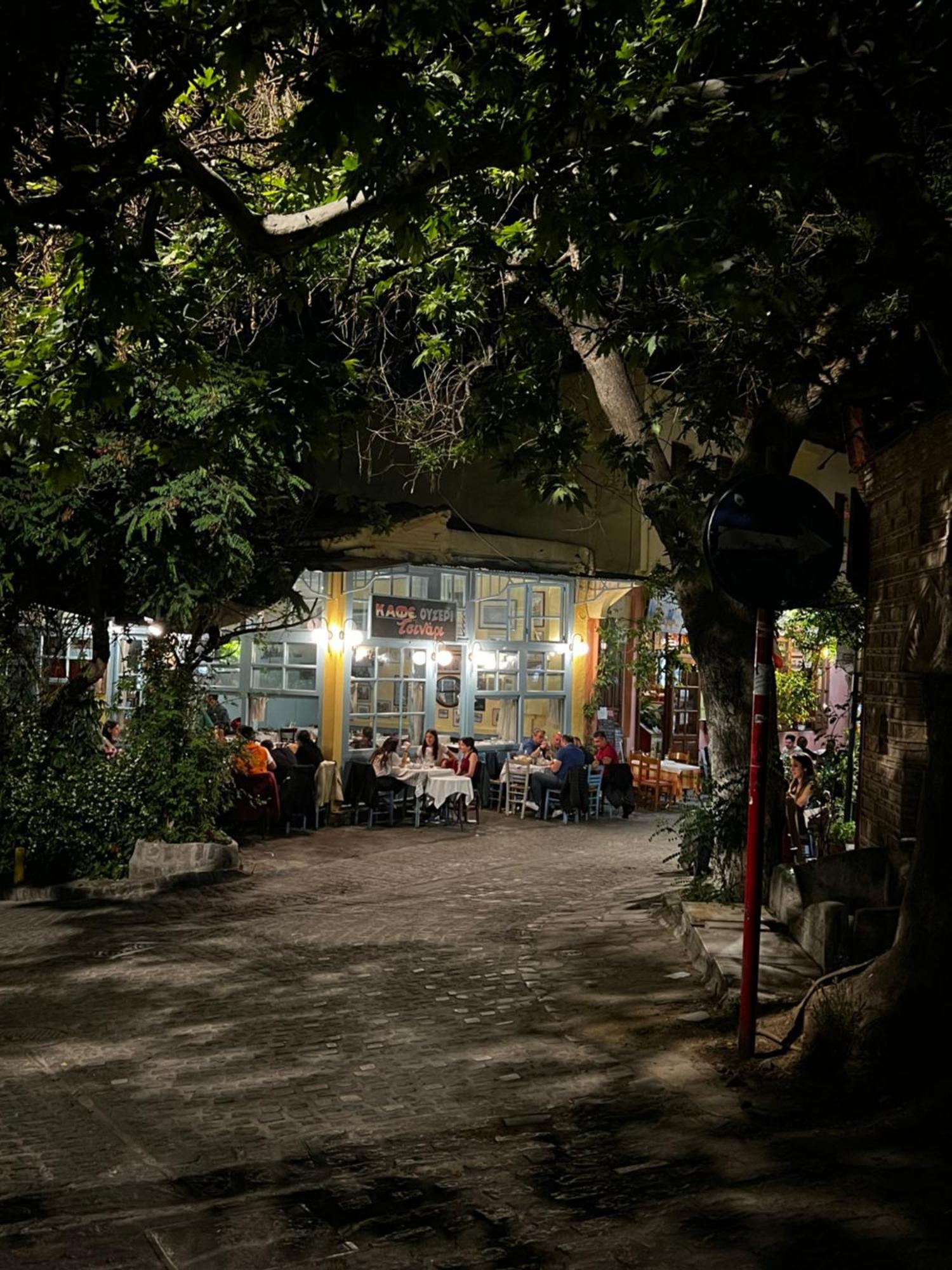 Apartament Vintage Experience Στην Άνω Πολη Saloniki Zewnętrze zdjęcie