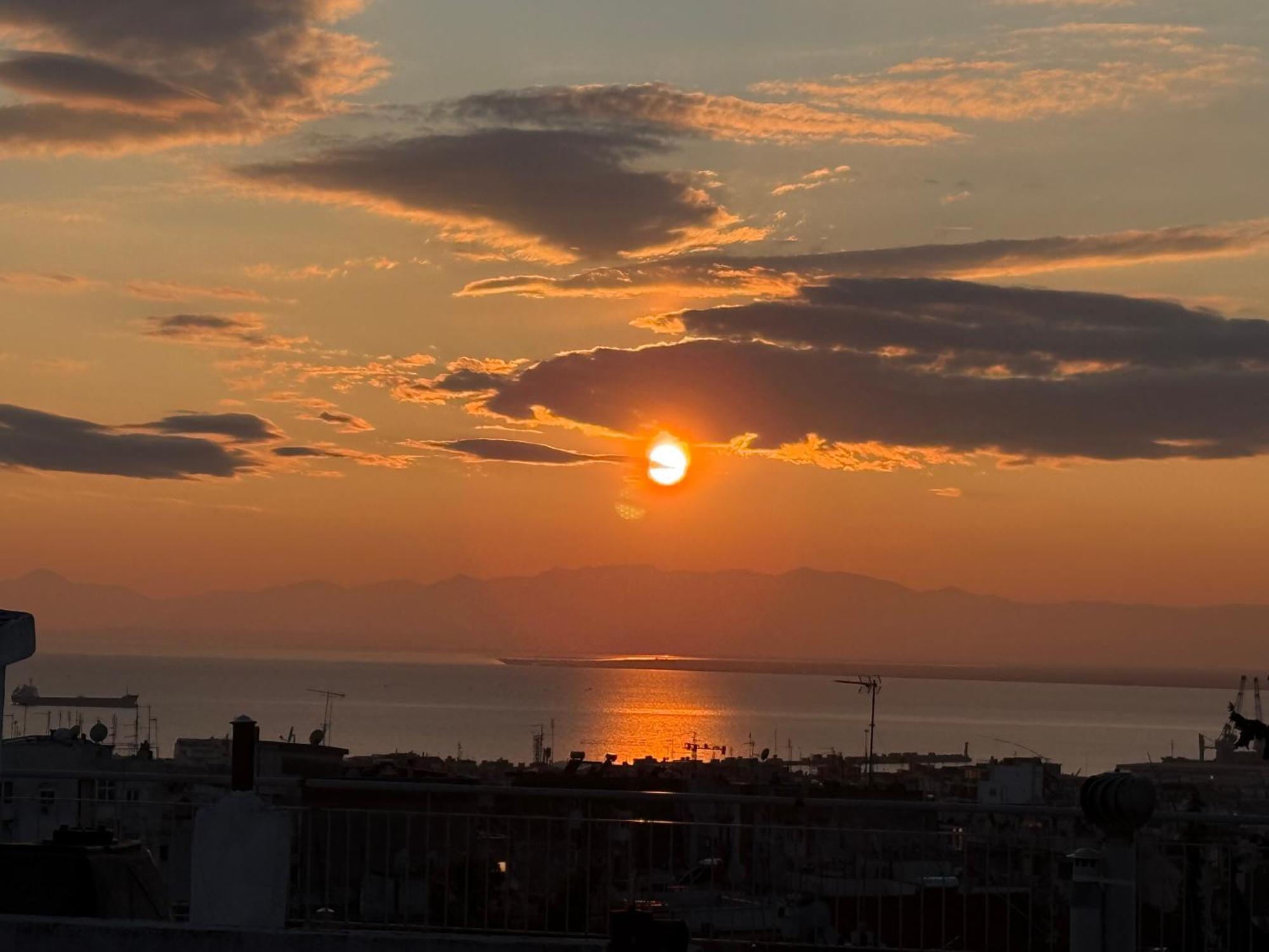Apartament Vintage Experience Στην Άνω Πολη Saloniki Zewnętrze zdjęcie